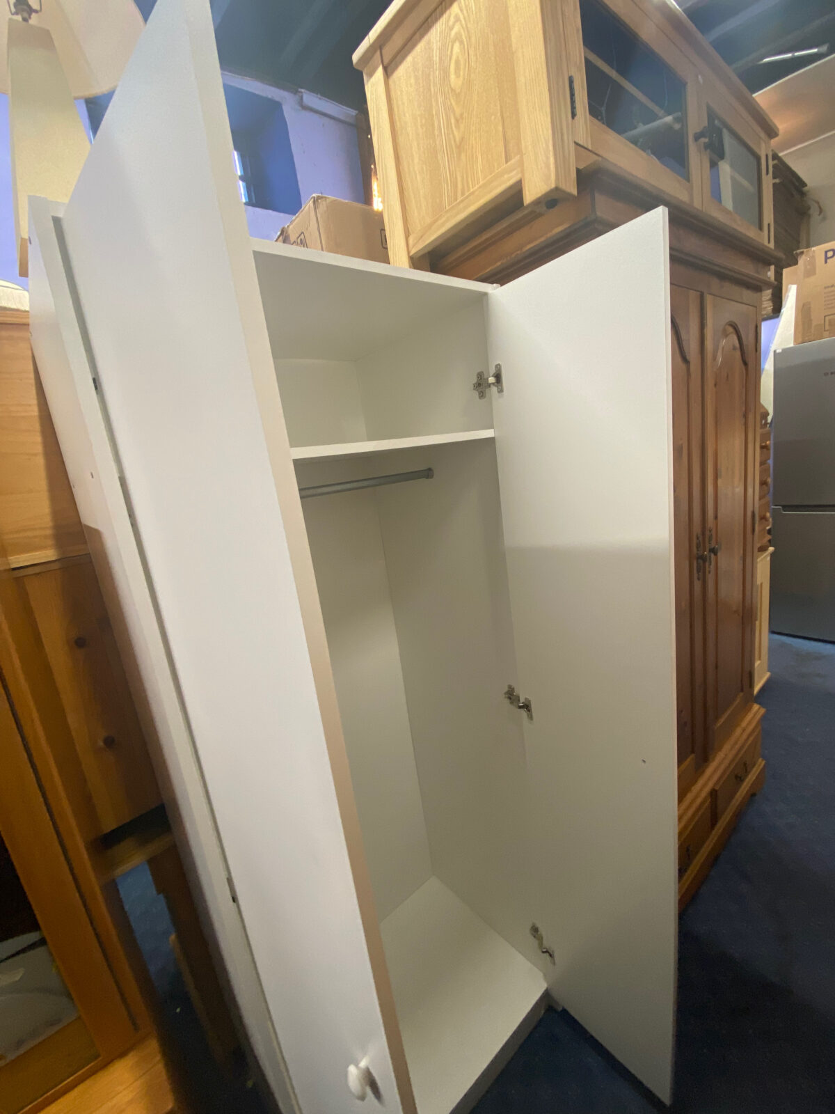 white wardrobe - Image 2