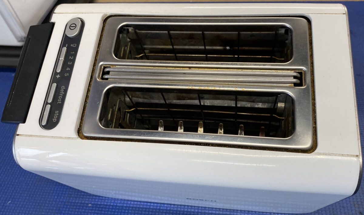 Toaster - Image 3
