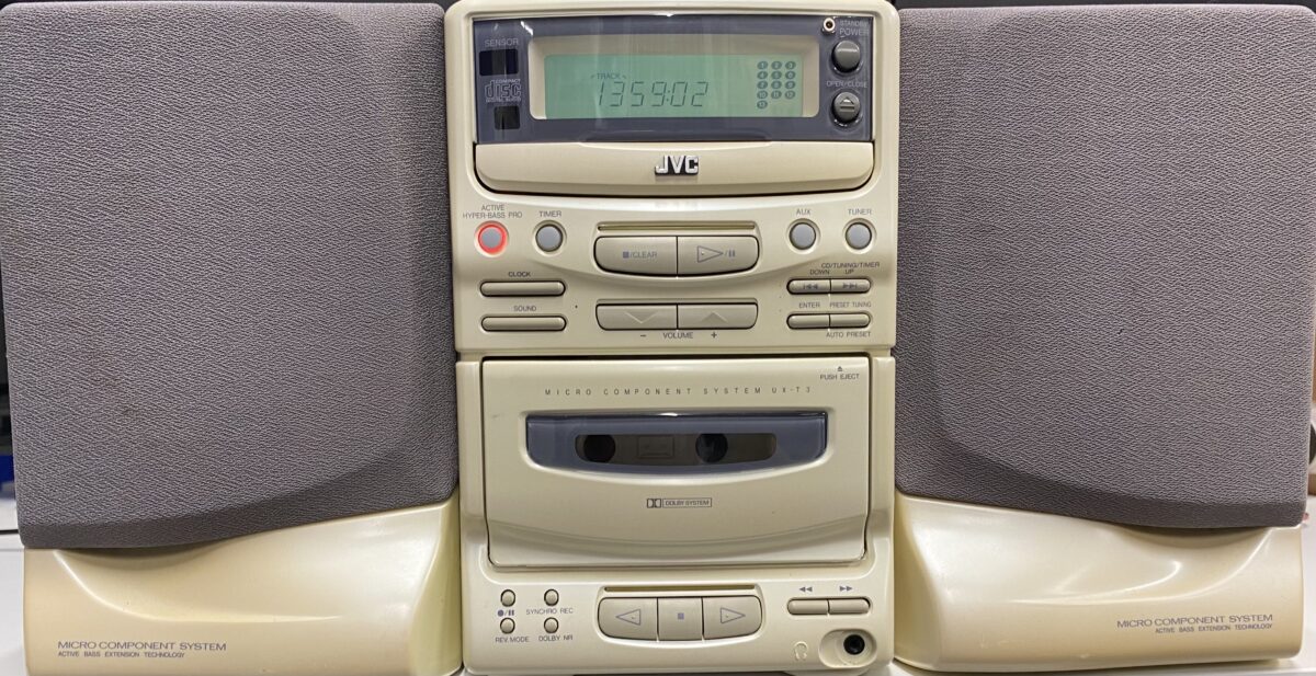 Hi-Fi with Speakers