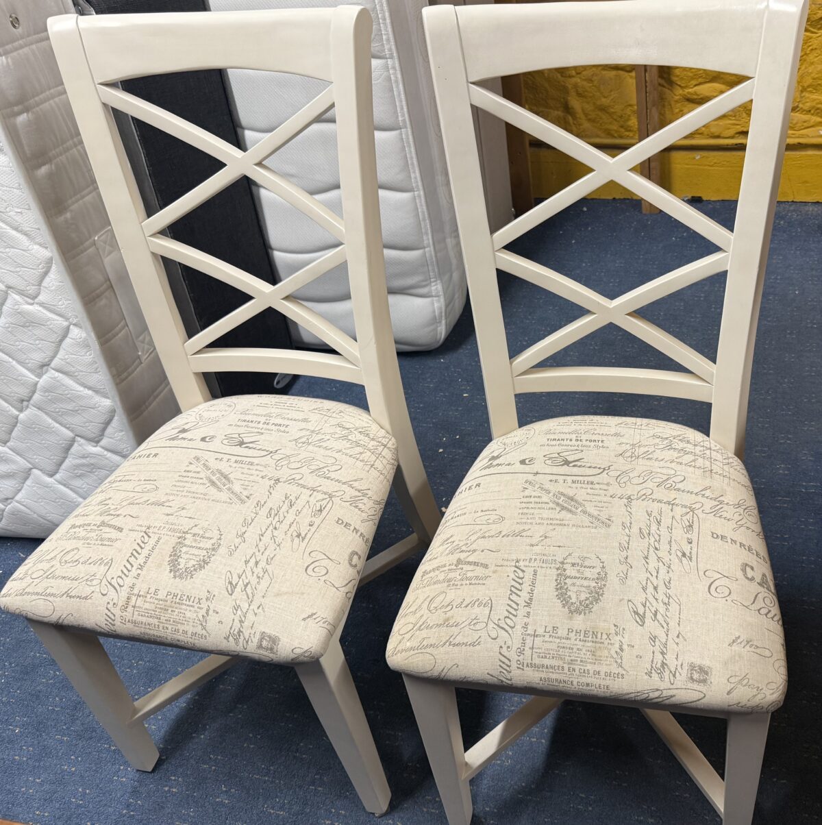 2x dinning chairs