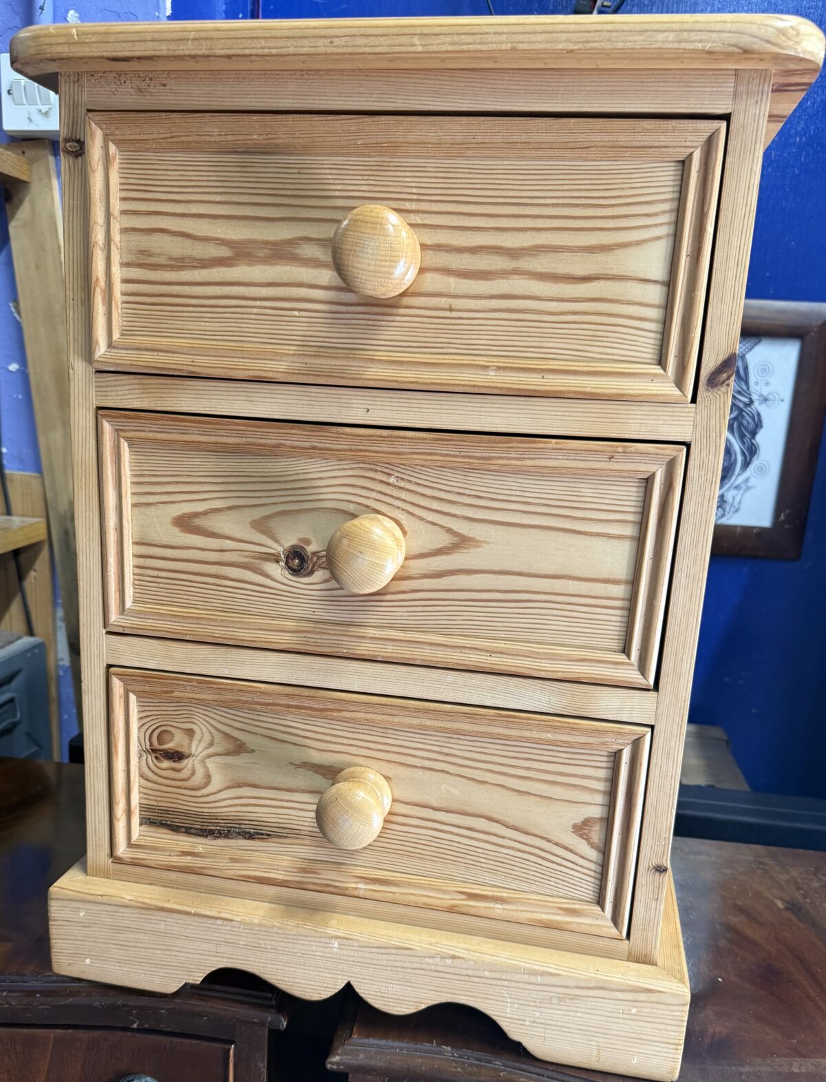 Pine bedside unit