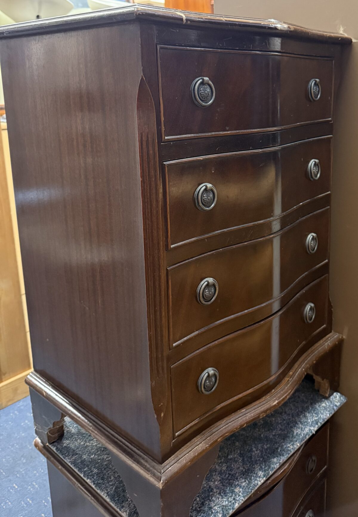 4 drawers bedside unit