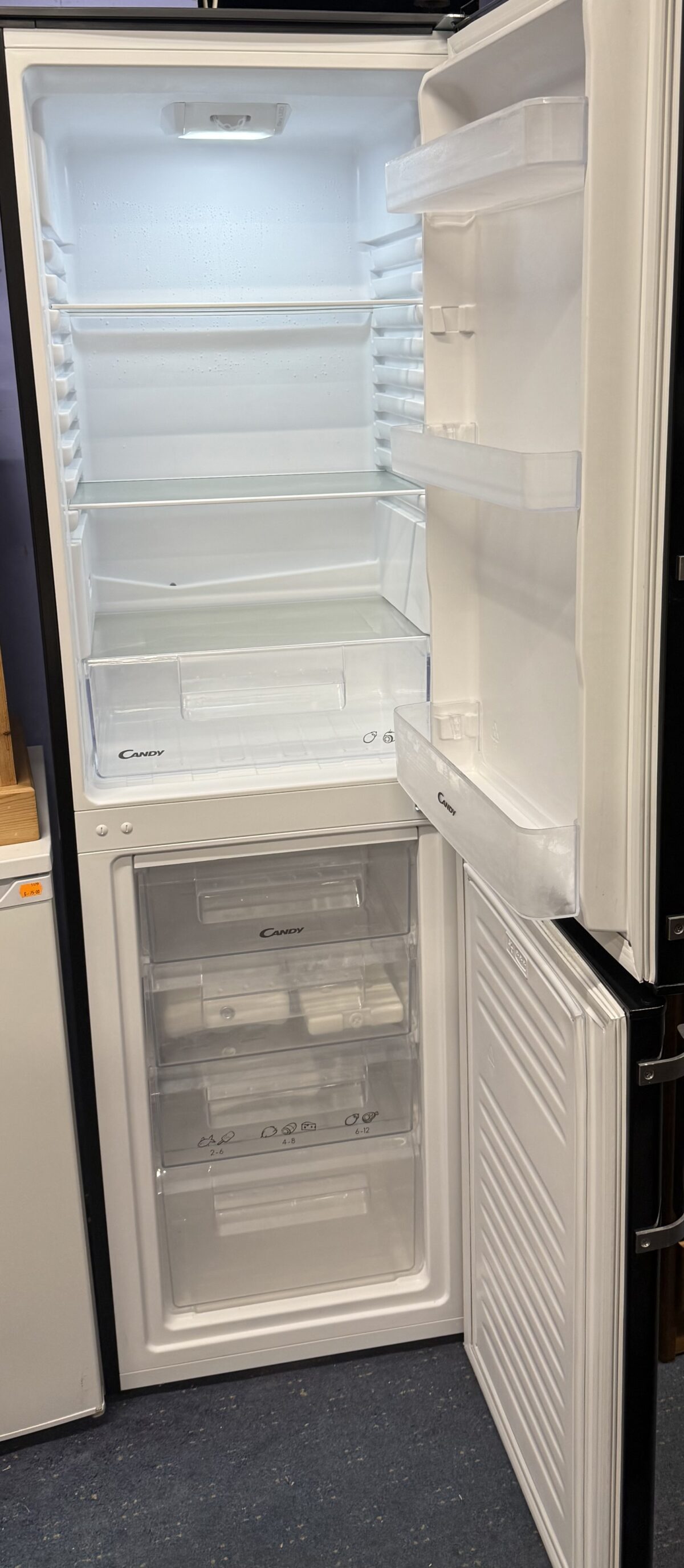 Candy fridge freezer - Image 3