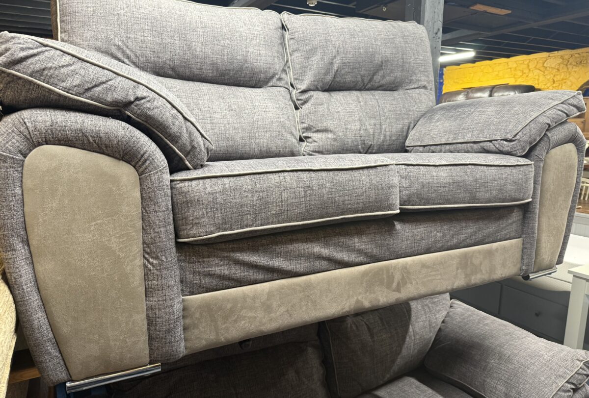 2 seater sofa x 2 - Image 3