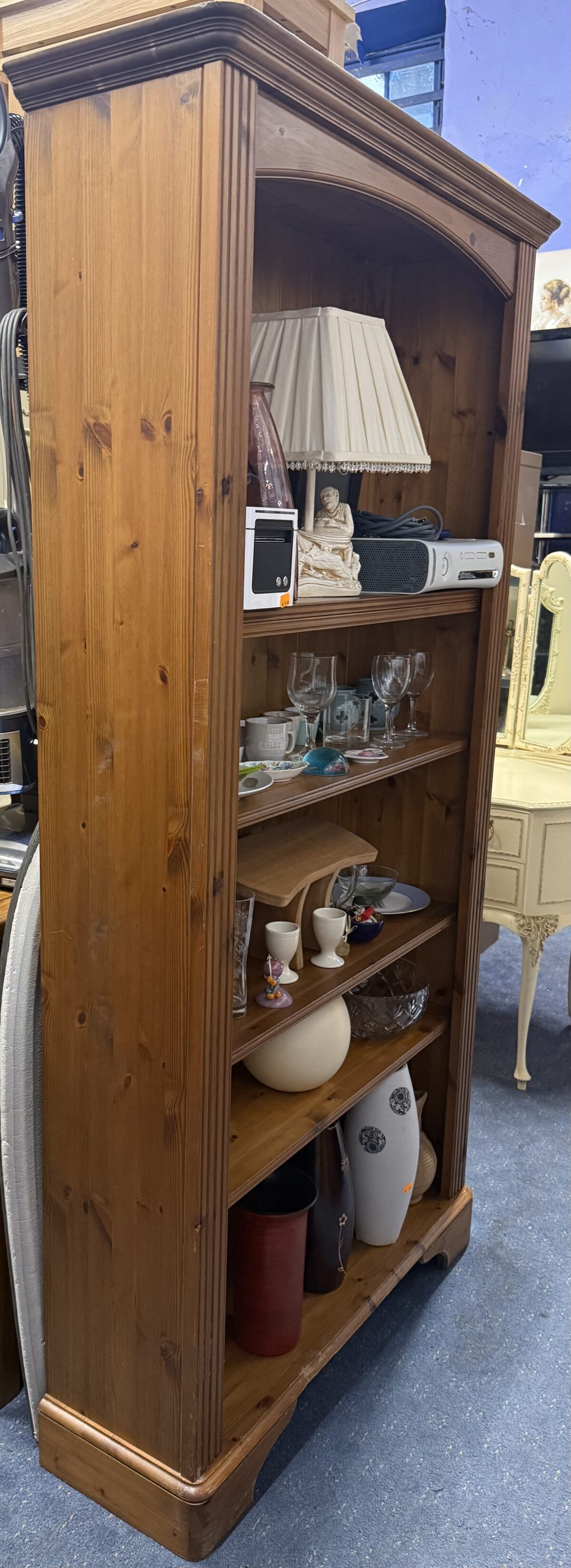 Ducal bookcase