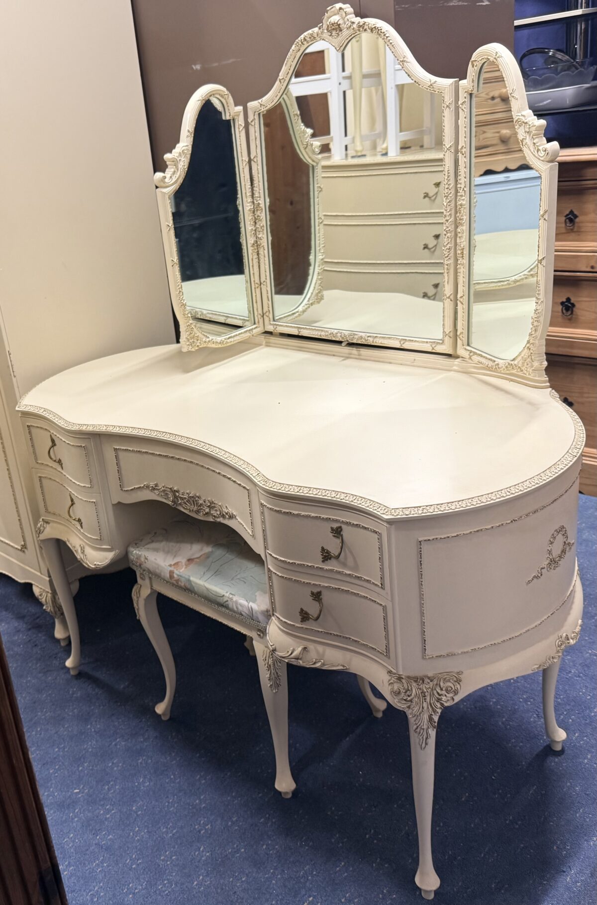 Mary Antoinette style dressing table & stool