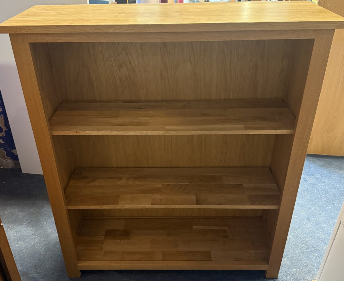 bookshelf