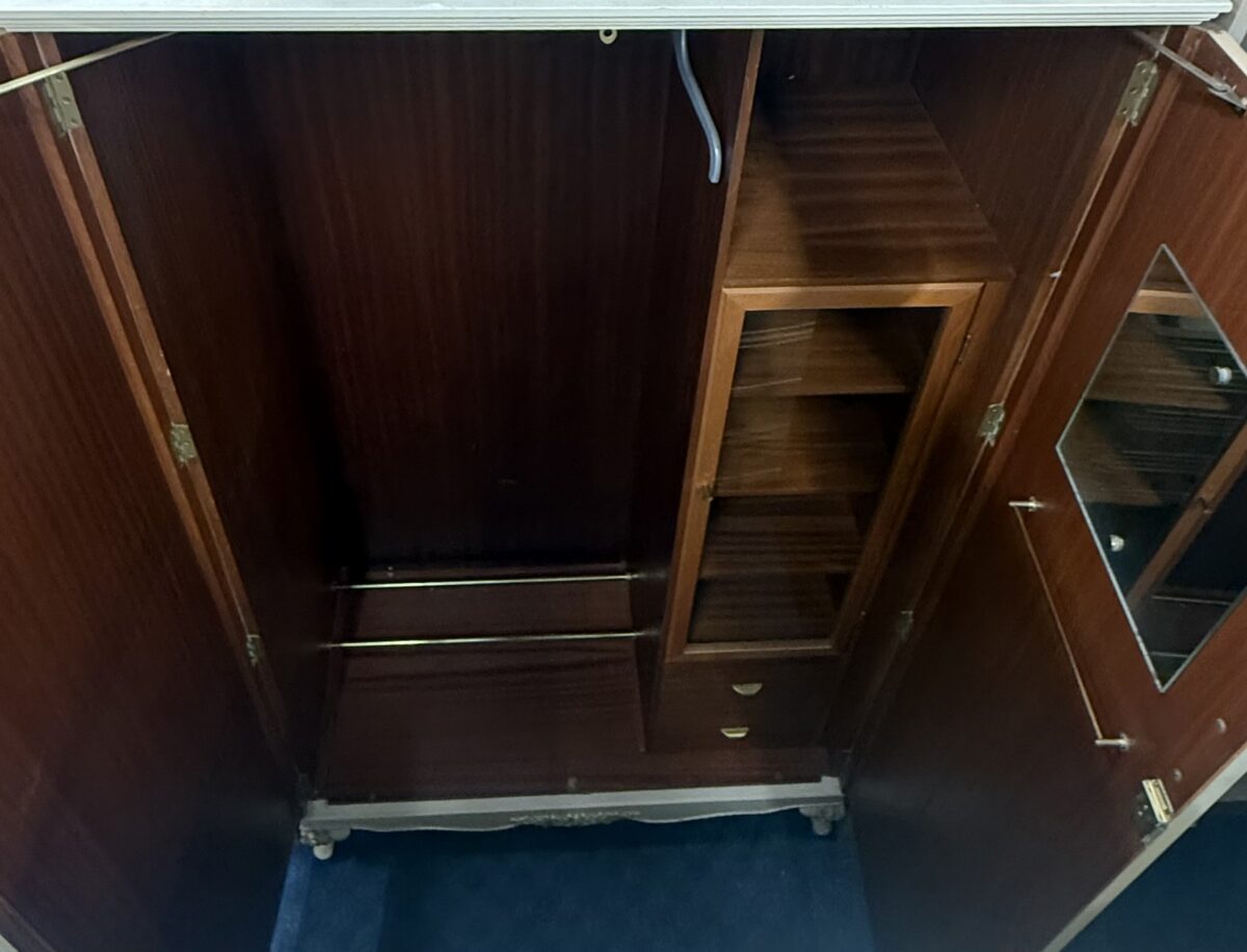 Mary Antoinette style wardrobe - Image 3