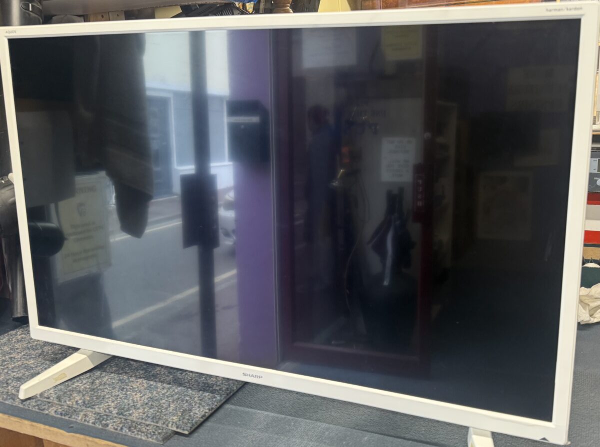 Sharp 32 inch white TV